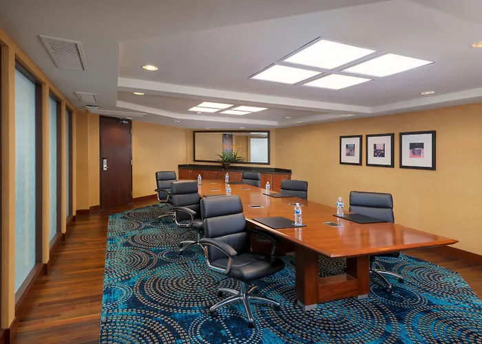 Doubletree By Hilton Phoenix