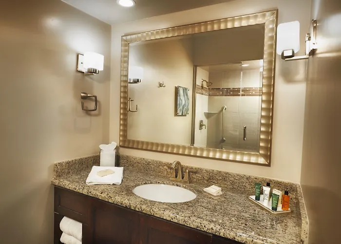 Doubletree By Hilton Phoenix 4*